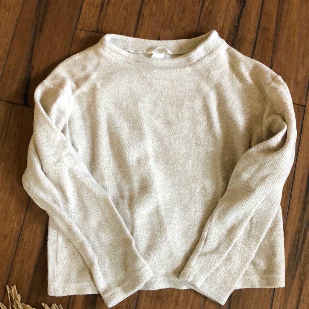 Crew neck sweater